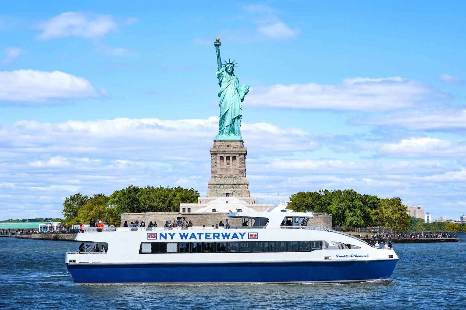 NYC: crucero rápido de la Estatua de la Libertad (50 min)