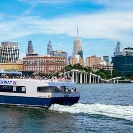 NYC: crucero rápido de la Estatua de la Libertad (50 min)