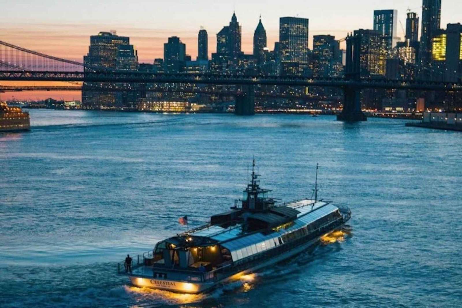 NYC: Brunch, almuerzo o cena de lujo en crucero por el puerto