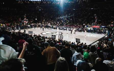 NYC Brooklyn Nets NBA Game Ticket en el Barclays Center