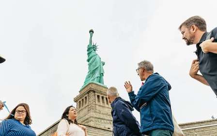 NYC: Visita guiada a la Estatua de la Libertad y Ellis Island