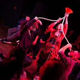 Nueva York: Drunk Dracula, obra cómica interactiva Off-Broadway