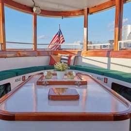 Nueva York: recorrido en yate por el follaje otoñal del río Hudson