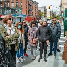 Harlem: misa góspel de domingo en el centro de Harlem con lugareños