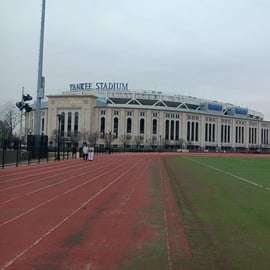 NYC: Recorrido por los Contrastes del Bronx, Queens, Brooklyn y Manhattan
