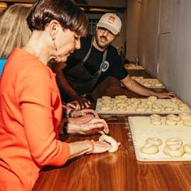NYC: Taller de elaboración de panecillos con un panadero galardonado