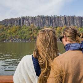 NYC: Excursión en yate por el follaje otoñal de Grand Palisades