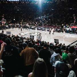 NYC Brooklyn Nets NBA Game Ticket en el Barclays Center