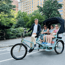 NYC: Visita guiada en bicitaxi privado por Central Park (60 min.)