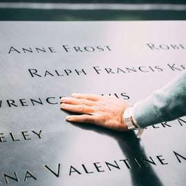 Ground Zero 9/11 Memorial Tour & Optional 9/11 Museum Ticket