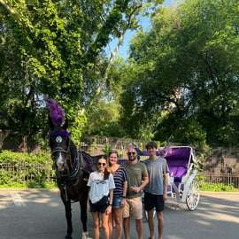 NYC: Paseo privado en coche de caballos por Central Park con guía