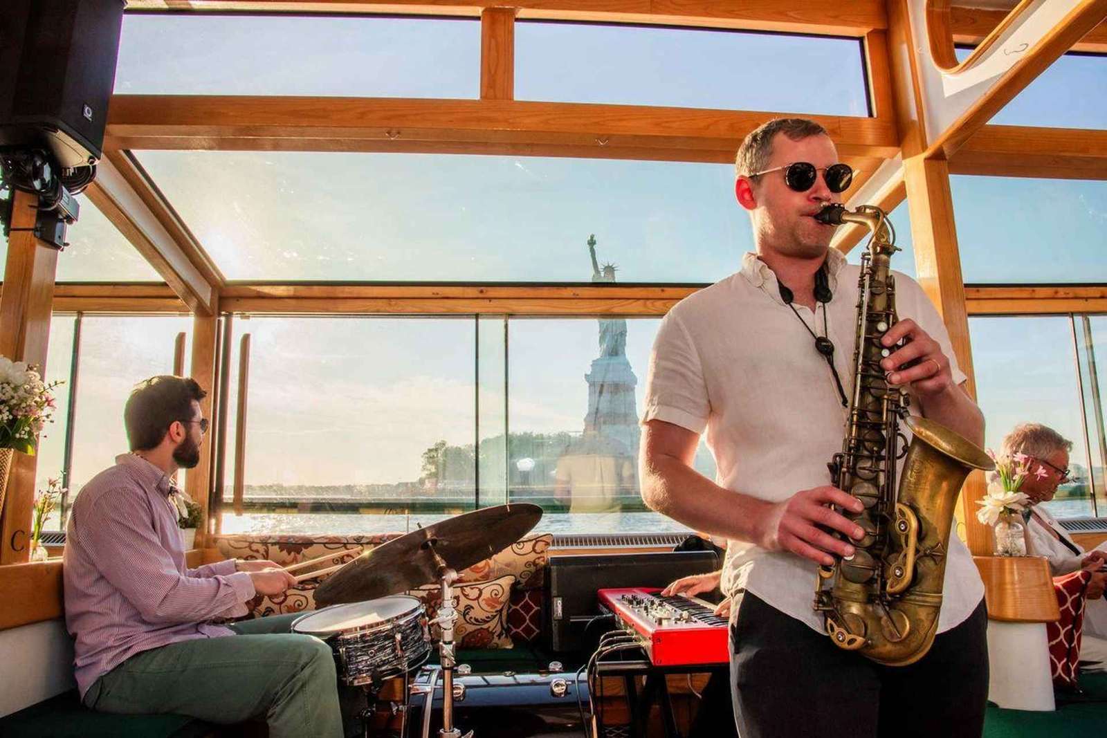 NUEVA YORK: Crucero nocturno de Jazz en el Yate Manhattan