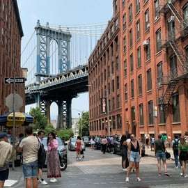 NYC: Visita guiada al Puente de Brooklyn, DUMBO y Skyline