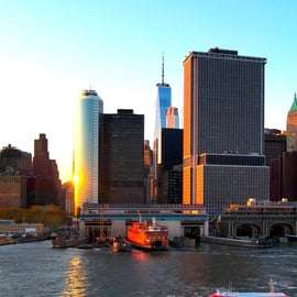 NYC: Crucero por la Estatua de la Libertad al atardecer Billete sin hacer cola
