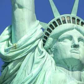 Ciudad de Nueva York: Estatua de la Libertad e Isla Ellis con Ferry