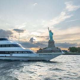 City Cruises Nueva Jersey: paseo en barco con almuerzo o cena buffet