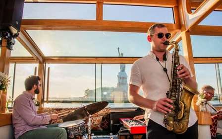NUEVA YORK: Crucero nocturno de Jazz en el Yate Manhattan