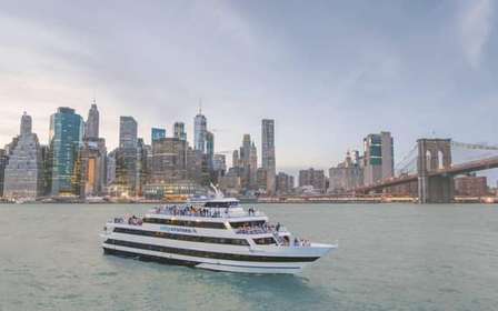 Ciudad de Nueva York: Brunch, Almuerzo o Cena Buffet en Crucero por el Río