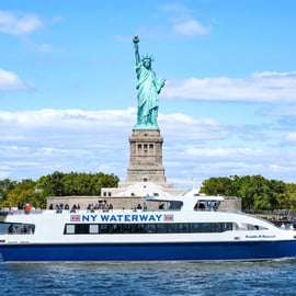 NYC: crucero rápido de la Estatua de la Libertad (50 min)